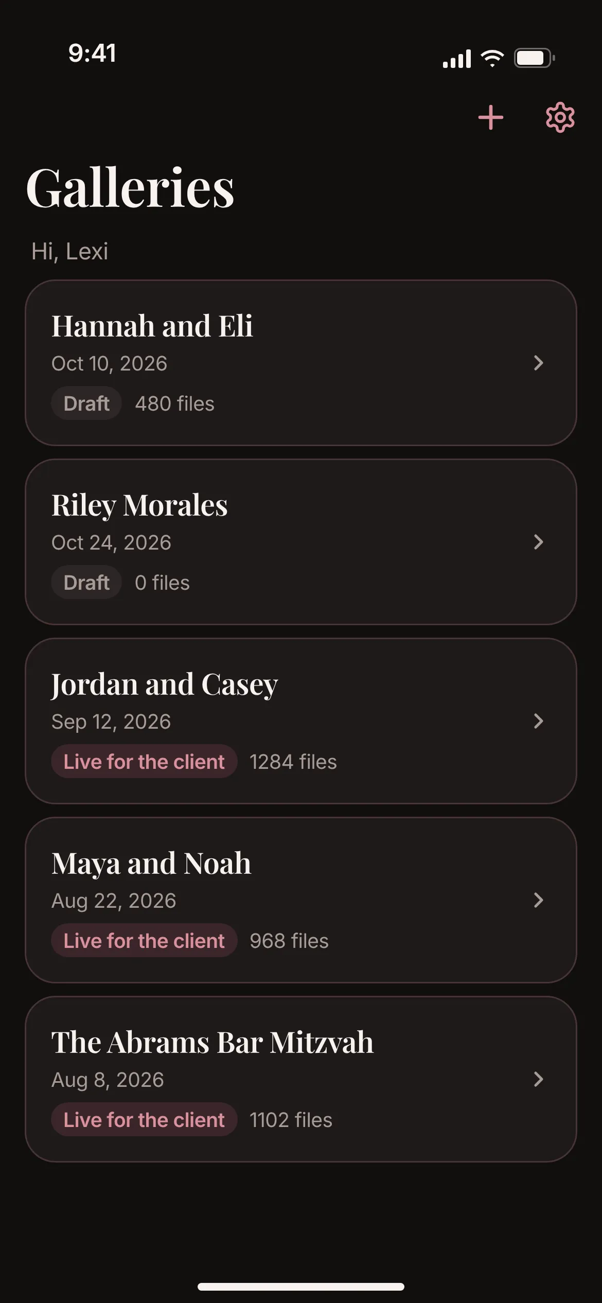 The Gott You Uploader iPhone app listing galleries, drafts and galleries live for the client.